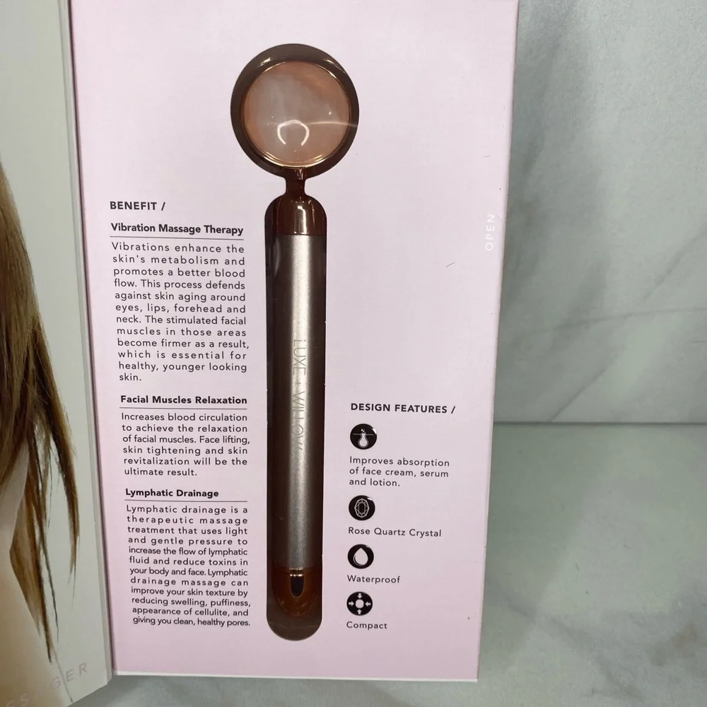 Luxe + Willow Phoenix rose quartz vibrating roller